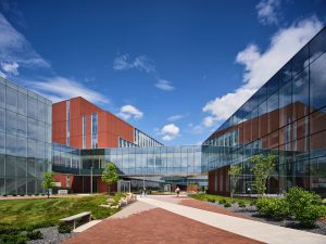 Khám phá cảnh quan trường đại học đẹp, nổi bật hiện nay缩略图