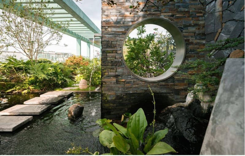 Gợi ý mẫu hồ cá sân thượng đẹp, nổi bật cho không gian sống缩略图 Gợi ý mẫu hồ cá sân thượng đẹp, nổi bật cho không gian sống缩略图